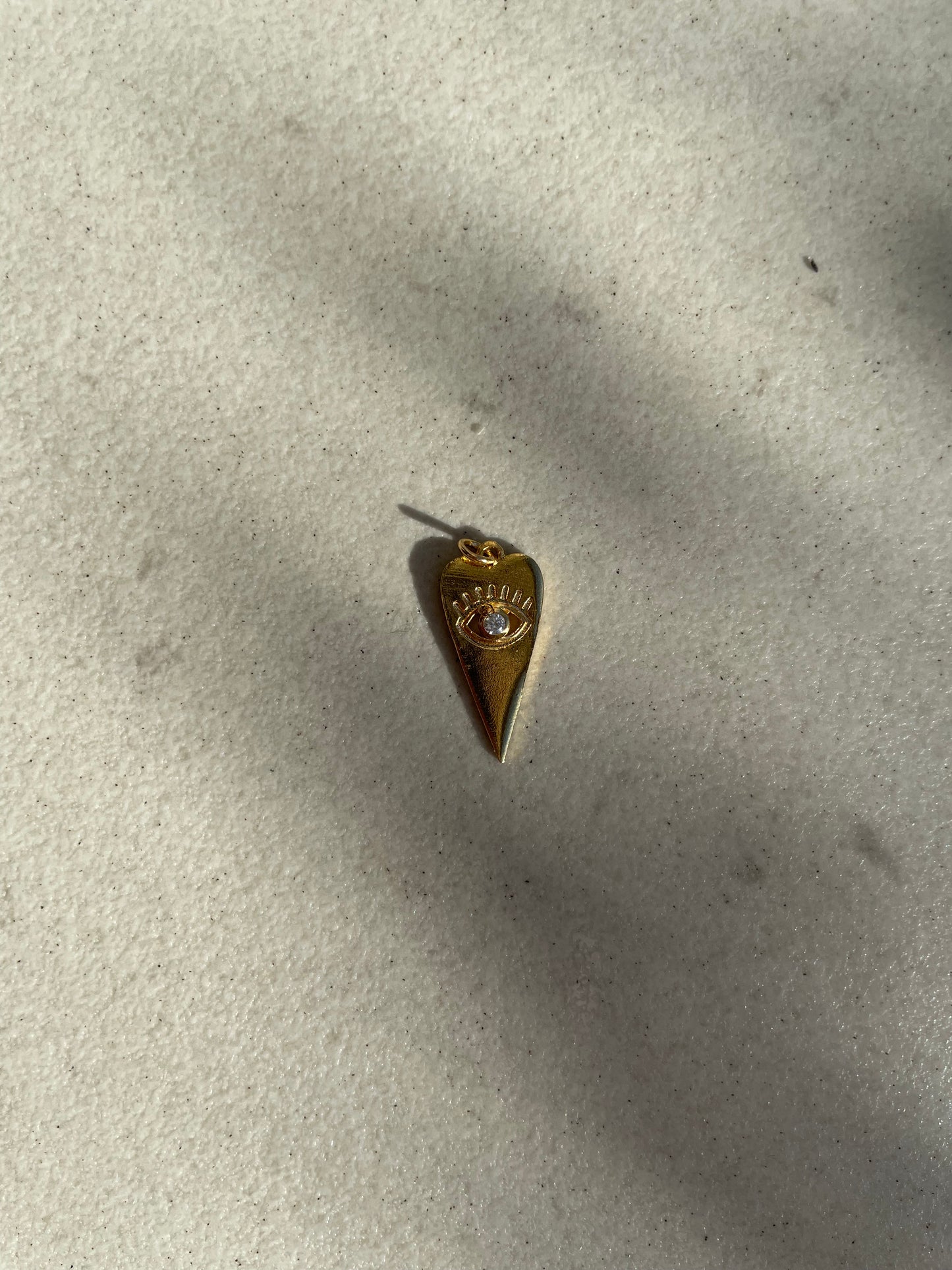 Pendants 01