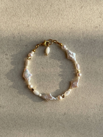 Elis bracelet