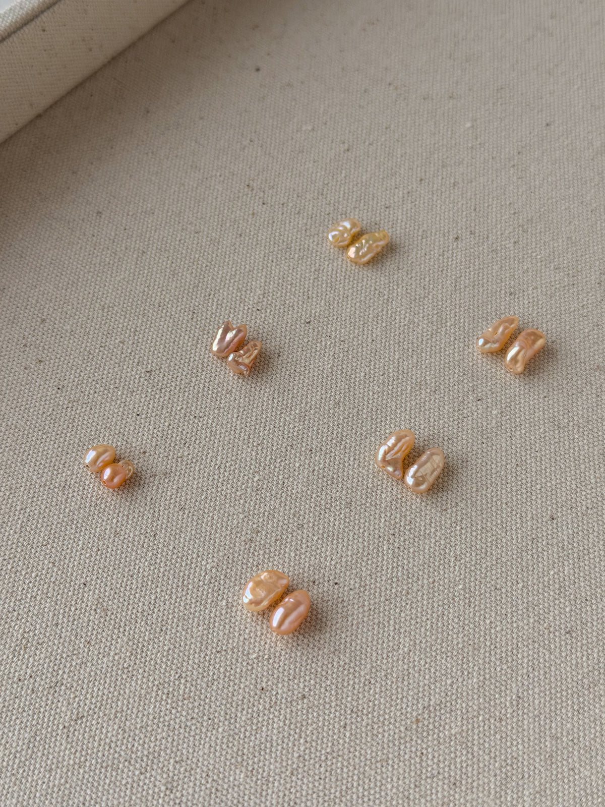 MAVINA NECKLACE