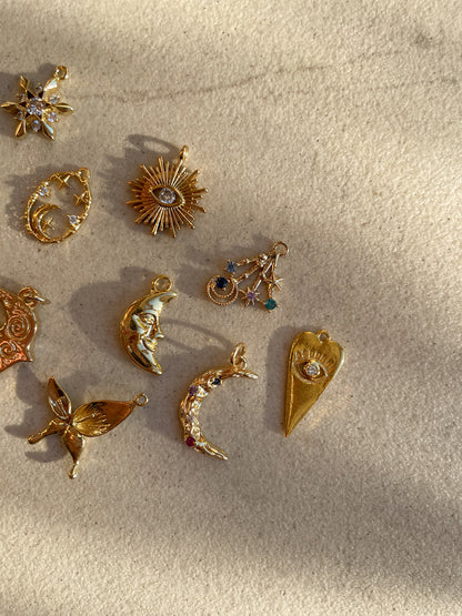 Pendants 01