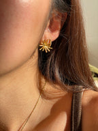 VEYA STUD EARRINGS